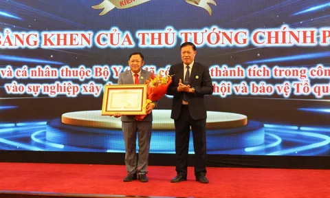 Thứ trưởng Đỗ Xuân Tuyên: Viện Sốt rét - Ký sinh trùng - Côn trùng TP. Hồ Chí Minh phát hiện sớm nguồn nguy cơ, chủ động phòng, chống dịch bệnh
